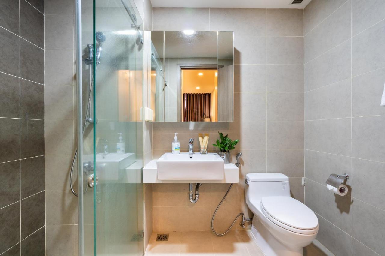 Icon56 Brand-New Apartment Free Gym Pool Хошимин Екстериор снимка
